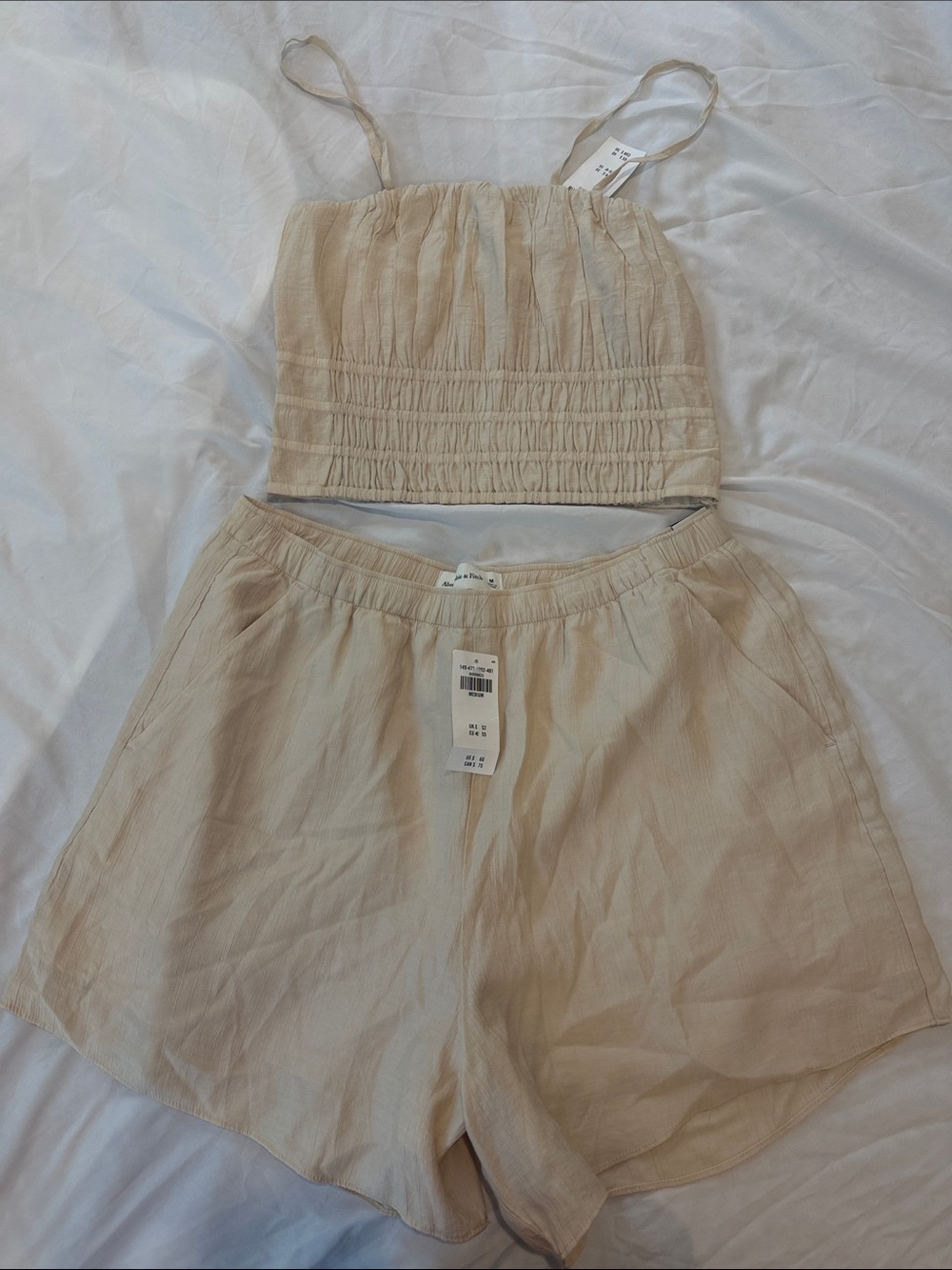 Abercrombie & Fitch Neutral Beige/cream  set